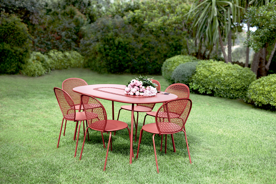 chaise metal, chaise design, table de jardin, mobilier terrasse, table metal